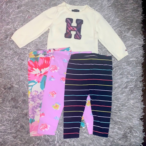 Toddler girl bundle! 3 leggings and 1 sweater - Picture 1 of 7